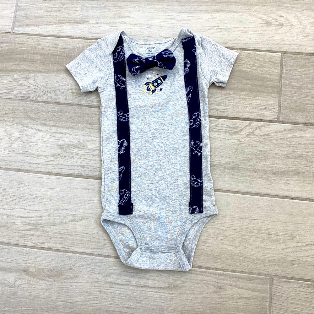 $15 for any 3 kids outfit - carter Onesie